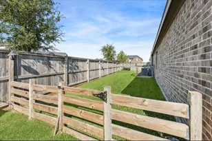 1902 Village Orchard Ln, Katy, TX 77423 - Photo 26