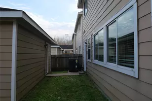 1739 Nichole Woods Dr, Houston, TX 77047 - Photo 40