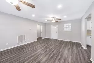 17354 Western Hill Dr, Conroe, TX 77302 - Photo 12