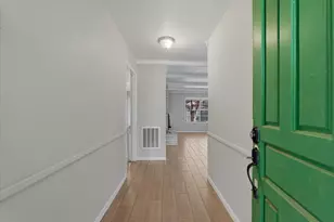 6004 Lakeside Dr, Liberty, TX 77575 - Photo 1