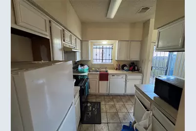 12300 Brookglade Circle #125, Houston, TX 77099 - Photo 16