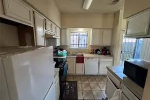 12300 Brookglade Circle, Houston, TX 77099 - Photo 16