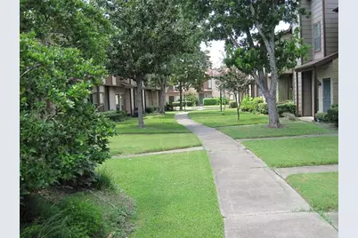 12300 Brookglade Circle #125, Houston, TX 77099 - Photo 2