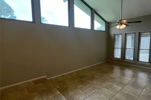12314 Meadow Hollow Dr, Meadows Place, TX 77477 - Photo 24