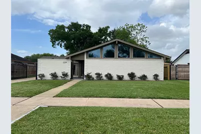 12314 Meadowhollow Drive, Meadows Place, TX 77477 - Photo 2