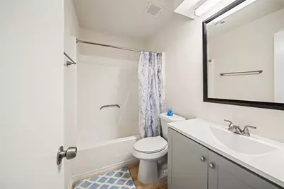 8606 Parkhill Forest Drive, Houston, TX 77088 - Photo 28