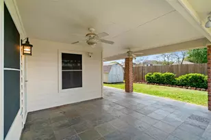 219 Spencer Landing E, La Porte, TX 77571 - Photo 30