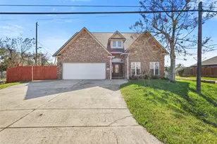 2535 Broadway St, San Leon, TX 77539 - Photo 2