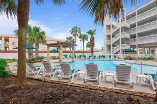 6102 Seawall Blvd, Galveston, TX 77551 - Photo 24