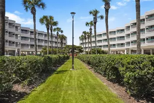 6102 Seawall Blvd, Galveston, TX 77551 - Photo 34