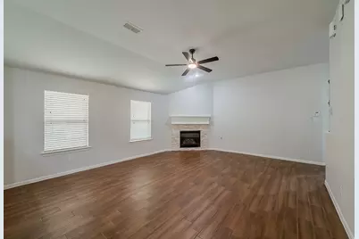 9610 Ocean Drive, Rosharon, TX 77583 - Photo 12