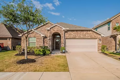9610 Ocean Drive, Rosharon, TX 77583 - Photo 1