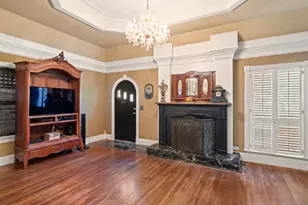 200 S Cherry St, Tomball, TX 77375 - Photo 18