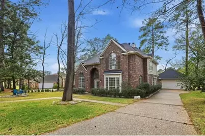 108 Inverness Drive, Conroe, TX 77356 - Photo 2