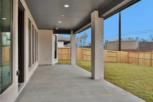 2031 Playa Valencia, Missouri City, TX 77459 - Photo 16