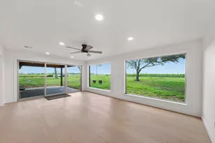 3231 Co Rd 458, El Campo, TX 77437 - Photo 18