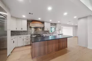 3231 Co Rd 458, El Campo, TX 77437 - Photo 8
