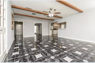 4811 Shatner Drive, Houston, TX 77066 - Photo 6