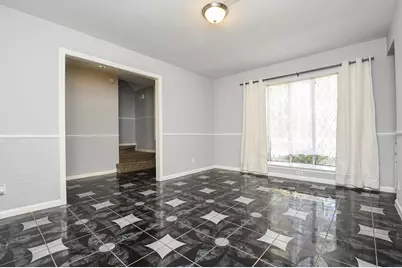 4811 Shatner Drive, Houston, TX 77066 - Photo 4