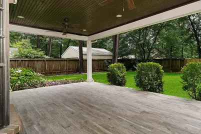 27 Berryfrost Lane, The Woodlands, TX 77380 - Photo 18