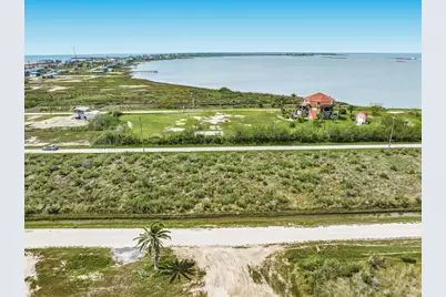 1110 Gulf Supply Road, Gilchrist, TX 77617 - Photo 6