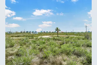 1110 Gulf Supply Road, Gilchrist, TX 77617 - Photo 2