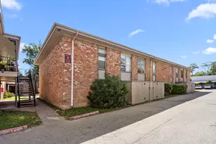 9616 Long Point Rd, Houston, TX 77055 - Photo 18