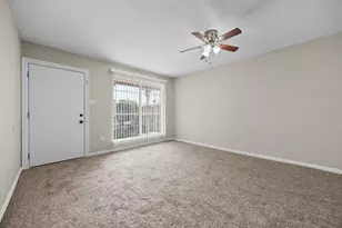 9616 Long Point Rd, Houston, TX 77055 - Photo 2