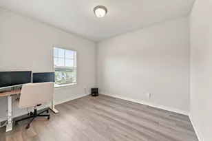 18618 Austin Ridge Dr, Crosby, TX 77532 - Photo 14