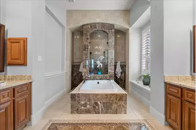 1817 Eagle Creek Drive, Friendswood, TX 77546 - Photo 32