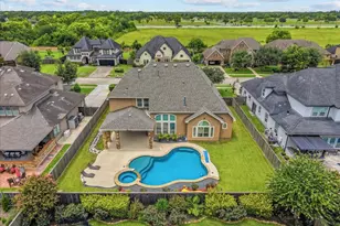 1817 Eagle Creek Dr, Friendswood, TX 77546 - Photo 1