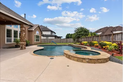 1817 Eagle Creek Drive, Friendswood, TX 77546 - Photo 46