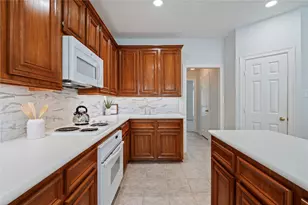 2383 Indigo Harbour Ln, League City, TX 77573 - Photo 14