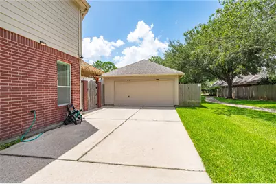 2383 Indigo Harbour Lane, League City, TX 77573 - Photo 36
