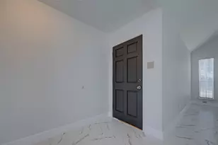 16015 Surrey Woods Dr, Friendswood, TX 77546 - Photo 10