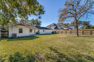 4502 Brookwoods Dr, Houston, TX 77092 - Photo 22