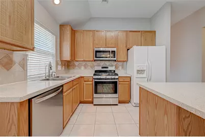 11834 Leaf Oak Drive, Houston, TX 77065 - Photo 10