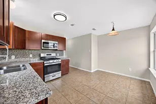 13706 Audra Ln, Houston, TX 77083 - Photo 16