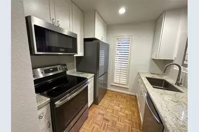 2100 Commonwealth Street #L, Houston, TX 77006 - Photo 6