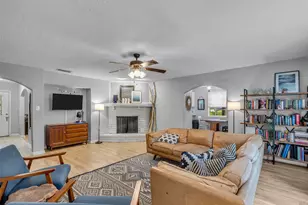 16934 Townes Rd, Friendswood, TX 77546 - Photo 4
