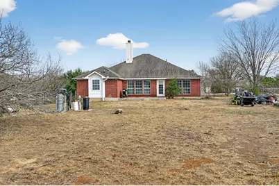 116 Creek Ridge Drive, Bastrop, TX 78602 - Photo 2