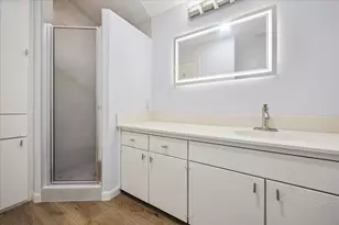 2053 Winrock Blvd, Houston, TX 77057 - Photo 8