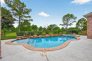 12316 Bend Creek Ln, Pearland, TX 77584 - Photo 48