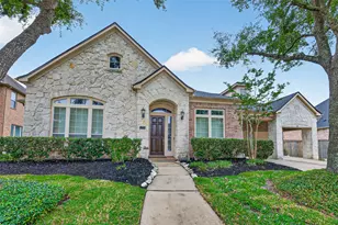 12316 Bend Creek Ln, Pearland, TX 77584 - Photo 1