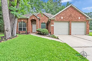 12626 Lakeshore Dr, Montgomery, TX 77356 - Photo 1