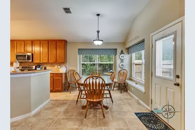 12626 Lake Shore Drive, Montgomery, TX 77356 - Photo 18