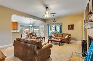12626 Lakeshore Dr, Montgomery, TX 77356 - Photo 14