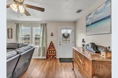 608 Oak Lane, Cottonwood Shores, TX 78657 - Photo 10