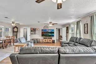 608 Oak Ln, Cottonwood Shores, TX 78657 - Photo 4