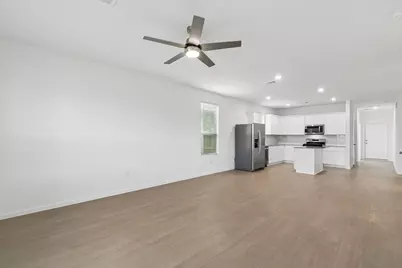 16310 Vivid Creek Court, Conroe, TX 77302 - Photo 12